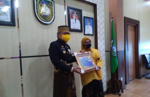 Ketua DPRD Parepare, Hj. A. Nurhatina Tipu : Sampaikan Ucapan Selamat HUT Sulsel ke-351