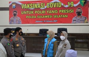 Kapolda Sulsel Pantau Vaksinasi Covid 19 yang Diikuti Anggota, ASN Satker Polda Sulsel dan Wartawan