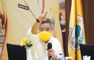 Taufan Pawe Minta Anggota FPG Perjuangkan Kelanjutan Stadion Mattoanging