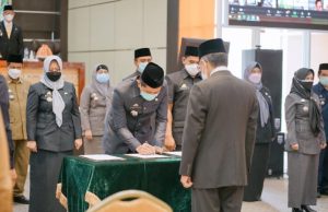 Walikota Parepare Menunjuk Amarun Hamka Sebagai Plt. Kadis Kominfo