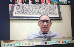 Prof. Dr. Alwi Shihab: Perbanyak Berdoa dan Islam Itu Mempermudah