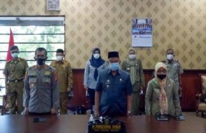 Wawali Parepare Bersama Forkopinda, Hadiri Rakor Penegakan Disiplin Prokes