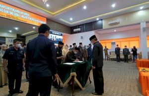 Pasca Dikukuhkan, Wali Kota Parepare Harap Kadiskominfo Bawa Nama Parepare Menasional