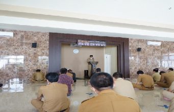 Kultum Perdana Wali Kota Parepare di Masjid Binalipu