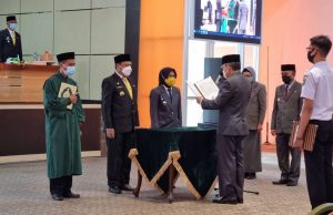 Wali Kota Parepare Lantik Sekretaris DPRD dan Kepala DP3A