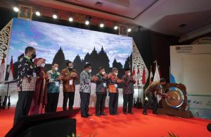Taufan Pawe hadiri Indo Smart City Forum & Expo di Yogyakarta.