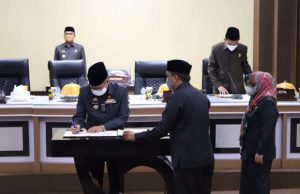 DPRD Parepare Gelar Paripurna Penandatanganan Mou KUA-PPAS Anggaran 2022