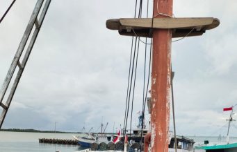 KLM Nur Ainun Balqis Kembali Ke Pelabuhan Awerrangnge Dengan Kondisi Rusak.