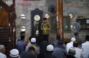Kultum di Masjid Tua Palopo, Taufan Pawe Kisahkan Politik Islam Nabi Muhammad SAW