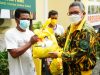 Golkar Sulsel Bagikan Minyak Goreng Gratis ke Warga Makassar