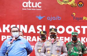 Vaksinasi Buruh di Bekasi, Kapolri : 25 Ribu Vaksin Booster Dalam Seminggu