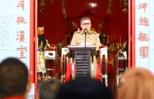 Taufan Pawe Sebut Parepare Miniatur Indonesia Saat Resmikan Klenteng Kwan Kong