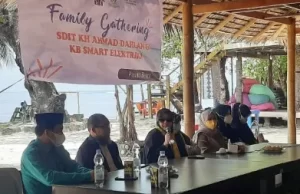 Erna Rasyid Taufan Berbagi Ilmu Alquran di Akhir Pekan