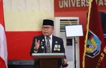 Taufan Pawe Sampaikan Pentingnya Keterbukaan Informasi dalam Pemerintahan