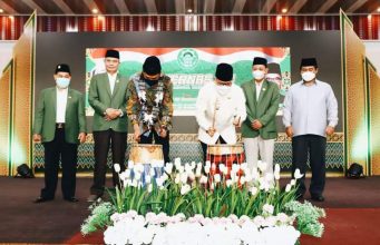 Harapan Taufan Pawe pada Pelaksanaan Mukernas DDI Harapan Taufan Pawe pada Pelaksanaan Mukernas DDI