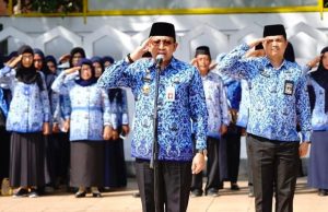 Sekda Iwan Asaad : ASN Tak Masuk Kerja Merugikan Diri Sendiri