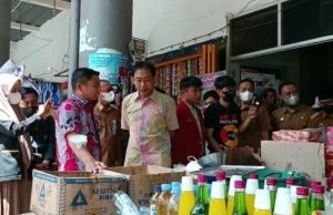 Pimpinan DPRD Parepare Cek Harag Bahan Pokok di Pasar