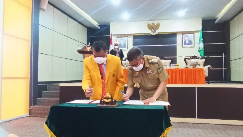 Pemkot Parepare - Universitas Negeri Makassar Teken Mou dan MoA, Komitmen Jadikan Parepare Kota Mercusuar Pendidikan