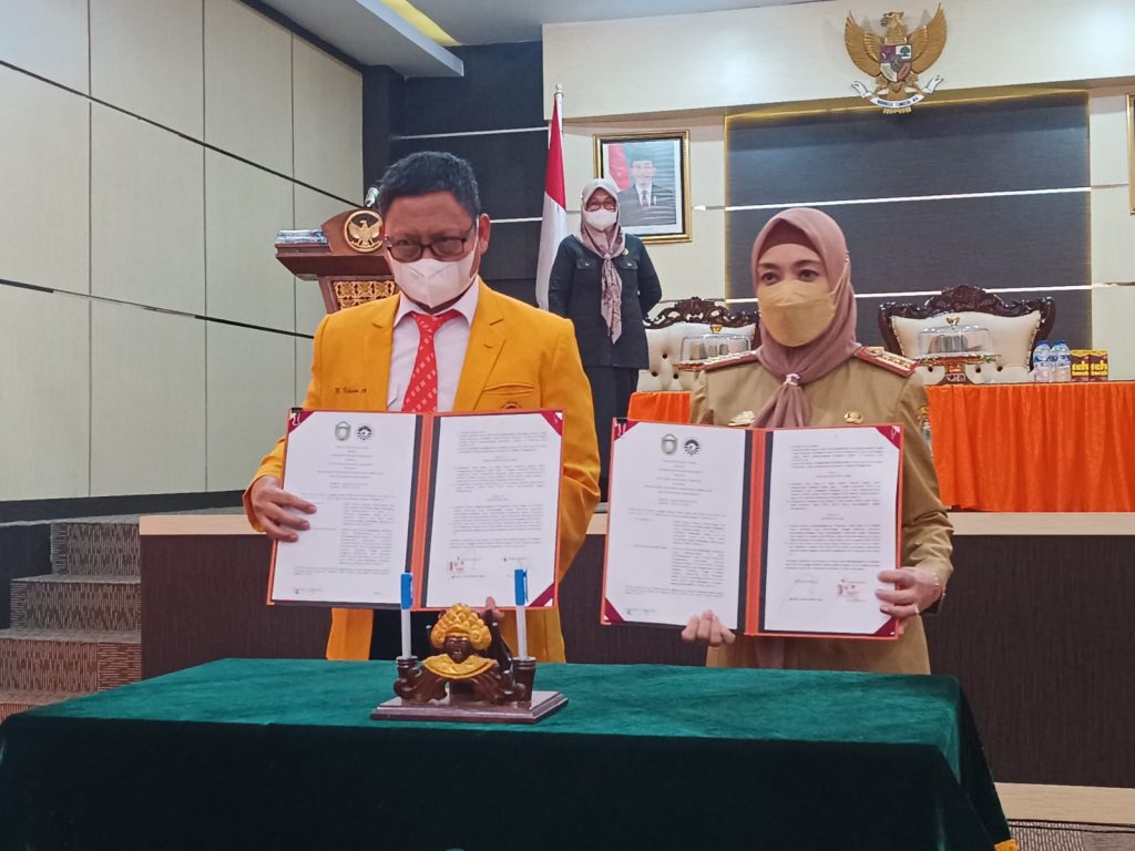 RSUD Andi Makkasau - UNM Jalin Kerja Sama Bidang Pendidikan Kedokteran