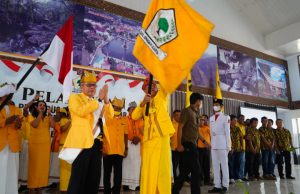 Dilantik Ketua Golkar Tana Toraja, Victor Dantuan Batara Siap Antar Airlangga Presiden dan Taufan Pawe Gubernur