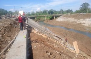 Pasca Ambruknya Dinding G, Saluran Pembuangan Bendungan Kalola