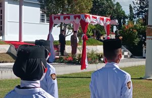 Taufan Pawe Pimpin Upacara Pengukuhan Paskibraka Tingkat Kota Parepare