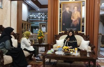 Erna Rasyid Taufan Terima Audiensi PD Wanita Islam dan ICMI Parepare, Bahas Gerakan Bunda Wakaf