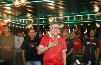 Presiden The Macz Man dan Panglima Laskar Ayam Jantan Kompak Memberikan Dukungan Kepada Taufan Pawe Walikota Parepare, Taufan Pawe