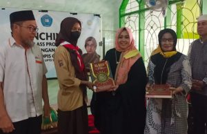 Terinspirasi Upaya Erna Taufan Bumikan Alquran, SMP 1 Parepare Launching Tahfidz Class Program