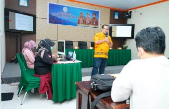 Workshop EWS dan Simulasi Code Blue di RUSD Andi Makkasau Parepare
