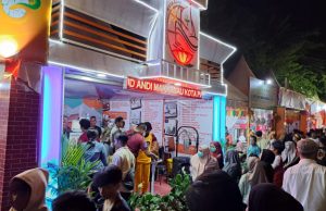 Berkunjung di Tenant RSUD Andi Makkasau,Taufan Pawe Apresiasi Layanan Kesehatan Gratis Selama Parepare Fair