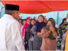 Borong Beras di Pasar Murah Pemkot Parepare, TP Bagikan Ke Warga Secara Gratis