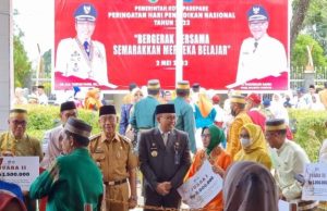 Hardiknas 2023, Guru dan Siswa Berperestasi Diberi Penghargaan
