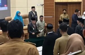 Arifuddin Idris Sekretaris DPRD dan Jumadi Kepala DP3A Dilantik