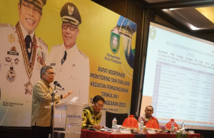Wali Kota Parepare, Buka Rapat Monev Triwulan I 2023 di Novotel Makassar