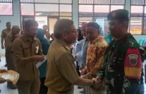 Wali Kota Parepare Bahas Stunting Dipenyerahan insentif