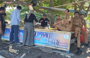 Lurah Labukkang Kunjungi Posko KOLARUM