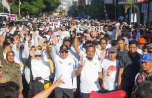 Jalan Sehat Gerakan Sulsel Anti Mager Diikuti Ribuan Warga Parepare