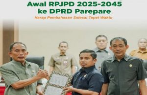 Pemkot Serahkan Rancangan Awal RPJPD 2025-2045 Ke DPRD Parepare