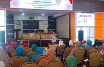 Tim Penggerak PKK Dan Organisasi Perempuan Kota Parepare Diedukasi Kelola Keuangan Dengan Bijak