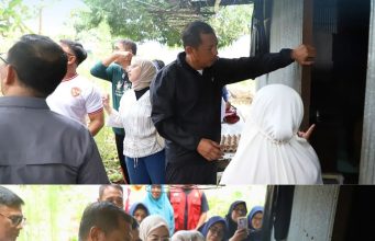 Pejabat Walikota Parepare Dan Kepala DPPKB Bersama Serahkan Bantuan Bagi Anak Stunting Di Kota Parepare