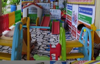 RSUD Andi Makkasau Ciptakan Lingkungan Ramah Anak dengan Taman Bermain Inovatif.