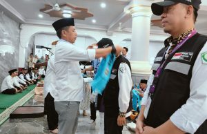 Lepas Keberangkatan Jemaah Haji, Pj Wali Kota Parepare: Jaga Kesehatan dan Fokus Beribadah