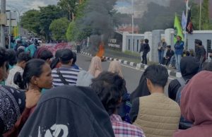 Mahasiswa Parepare Gelar Aksi Tolak Efisiensi Anggaran, Desak Pencabutan Inpres Nomor 1 Tahun 2025