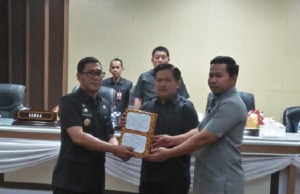 DPRD Parepare Gelar Paripurna Penyerahan Rancangan KUA-PPAS Perubahan APBD 2025