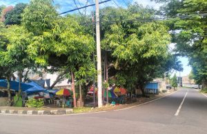 Warga Tolak Alfamart, DPRD Diminta Jangan Tutup Mata