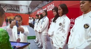 DIKAWAL LANGSUNG H. SURIANTO, SRIKANDI TAKRAW INDONESIA TAKLUKKAN JEPANG 2-0